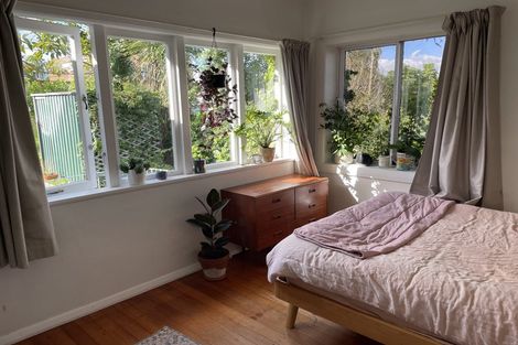 Photo of property in 10 Tizard Road, Birkenhead, Auckland, 0626