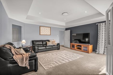 Photo of property in 2 Jadewynn Place, Halswell, Christchurch, 8025