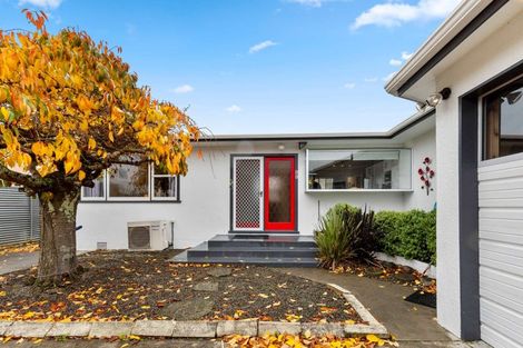 Photo of property in 33 Sutherland Crescent, Westbrook, Palmerston North, 4412