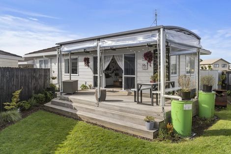 Photo of property in 1/11 Volta Place, Clendon Park, Auckland, 2103