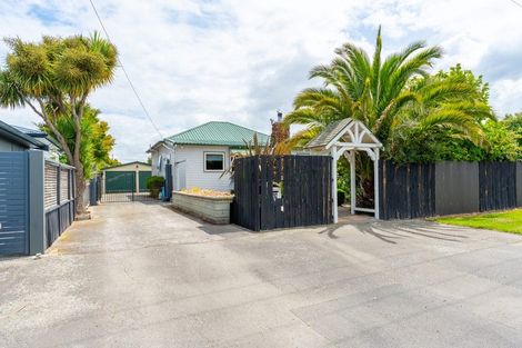 Photo of property in 15 Neal Street, Temuka, 7920