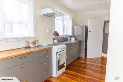 Photo of property in 31 James Street, Dannevirke, 4930