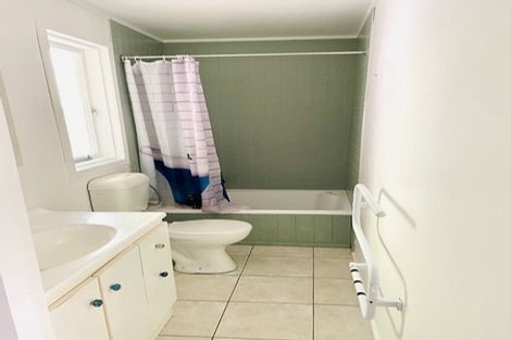 Photo of property in 26 Ocean Road, Surfdale, Waiheke Island, 1081