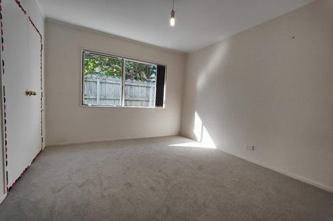 Photo of property in 12 Quartley Place, Huntington Park, Auckland, 2013