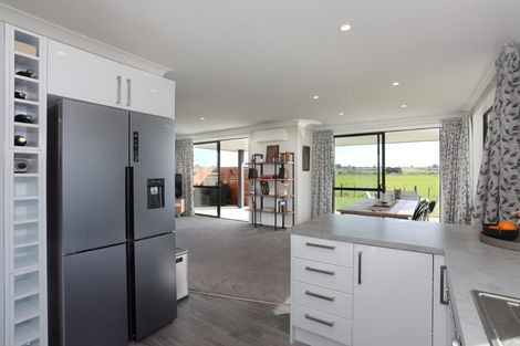 Photo of property in 6 George Street, Bulls, 4818