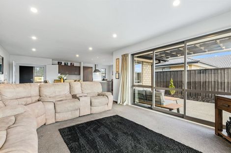 Photo of property in 8 Hakatere Road, Pegasus, 7612