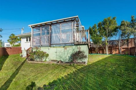 Photo of property in 58 Seymour Road, Sunnyvale, Auckland, 0612