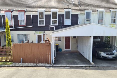 Photo of property in 7 Hollydale Grove, Churton Park, Wellington, 6037