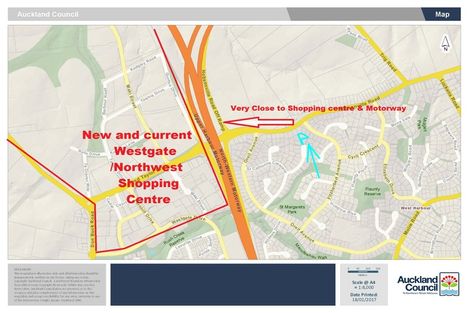 Photo of property in 1/26 Peterhouse Place, West Harbour, Auckland, 0618