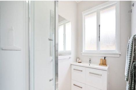 Photo of property in 11a Palmside Street, Somerfield, Christchurch, 8024