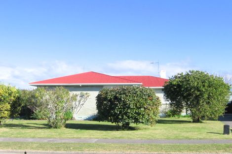 Photo of property in 19 Scully Crescent, Onekawa, Napier, 4110