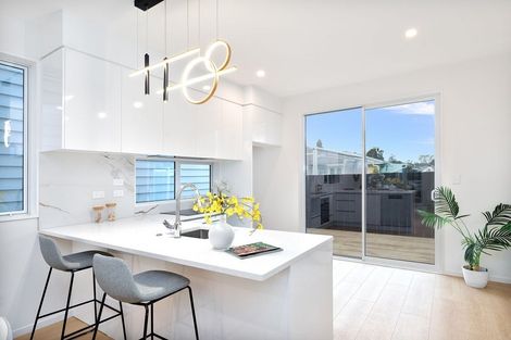 Photo of property in 80d Matipo Road, Te Atatu Peninsula, Auckland, 0610