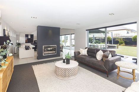 Photo of property in 22 Ruby Avenue, Northwood, Christchurch, 8051