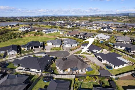 Photo of property in 6 Shoreview Close, Omokoroa, 3114