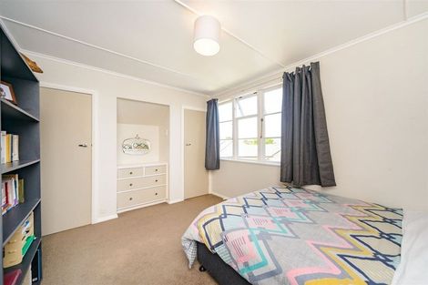 Photo of property in 90 College Street, Awapuni, Palmerston North, 4412