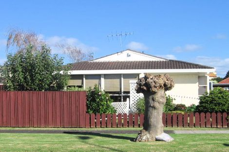 Photo of property in 3/11 Paton Avenue, Papatoetoe, Auckland, 2025