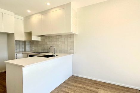 Photo of property in 25/28 Westgate Drive, Westgate, Auckland, 0614