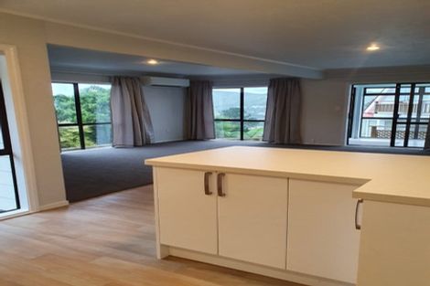 Photo of property in 113 Percy Dyett Drive, Karori, Wellington, 6012