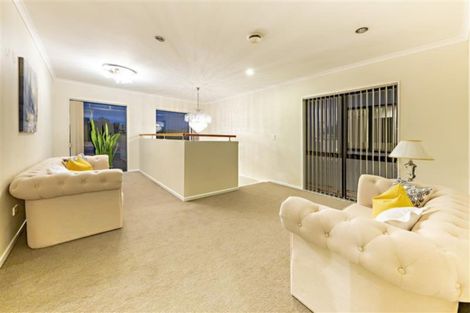 Photo of property in 10 Manning Rise, Flat Bush, Auckland, 2019