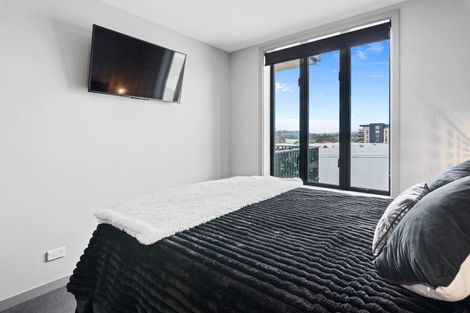 Photo of property in 403/2 Launch Road, Hobsonville, Auckland, 0616