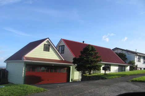 Photo of property in 38 Mercury Way, Whitby, Porirua, 5024