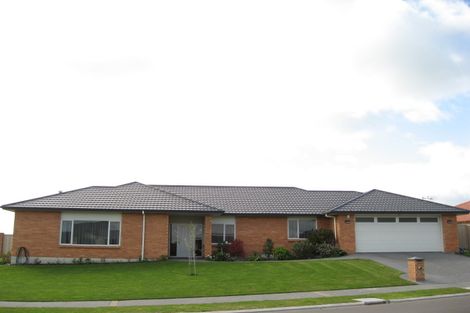 Photo of property in 5 Fairview Place, Havelock North, 4130