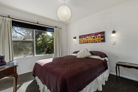 Photo of property in 2 Shelley Street, Otumoetai, Tauranga, 3110