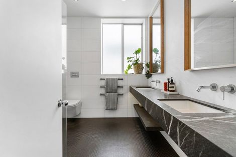 Photo of property in 29c Bath Street, Parnell, Auckland, 1052