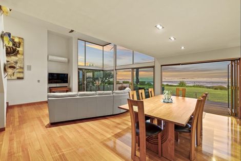 Photo of property in 41 Lincoln Street, Mangawhai Heads, Mangawhai, 0505