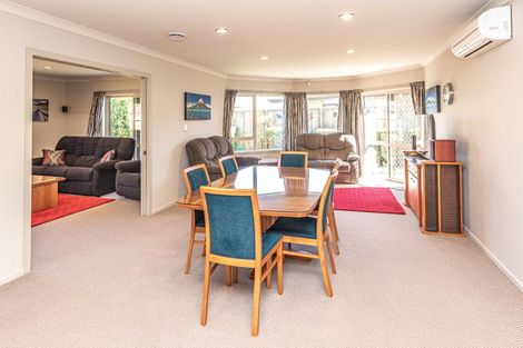 Photo of property in 16 Gilligan Close, College Estate, Whanganui, 4500