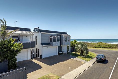 Photo of property in 142 Ocean Road, Ohope, 3121