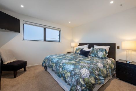 Photo of property in 7b Gulf Road, Murrays Bay, Auckland, 0630