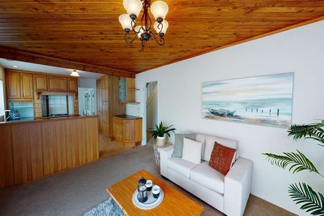 Photo of property in 147 Walter Strevens Drive, Conifer Grove, Takanini, 2112