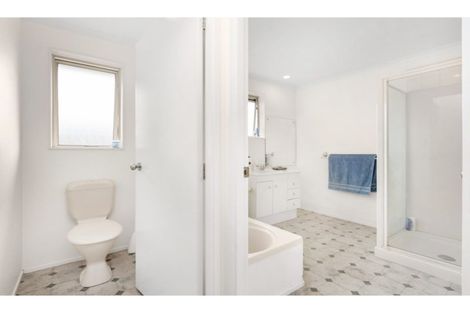 Photo of property in 10 Aldershot Place, Nawton, Hamilton, 3200