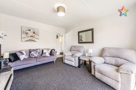 Photo of property in 1/1079 High Street, Taita, Lower Hutt, 5011