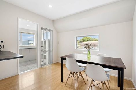 Photo of property in 184 Archers Road, Glenfield, Auckland, 0629