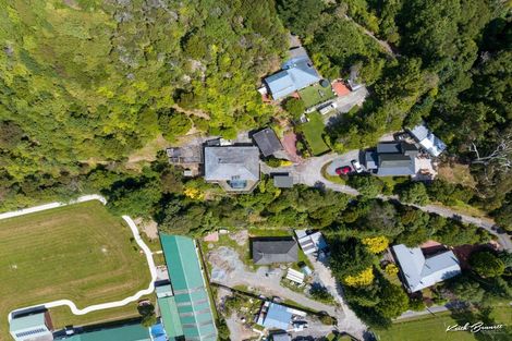 Photo of property in 27 Plateau Road, Te Marua, Upper Hutt, 5018