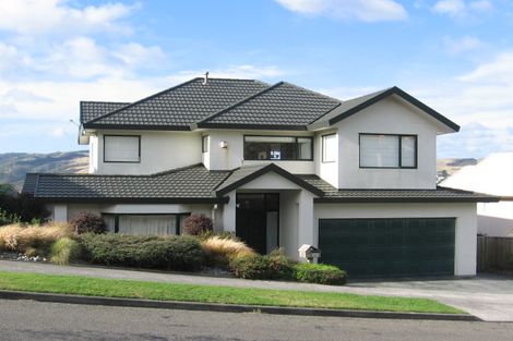 Photo of property in 26 Waverton Terrace, Churton Park, Wellington, 6037