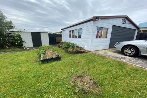 Photo of property in 2 Rata Street, Tokomaru, Palmerston North, 4474