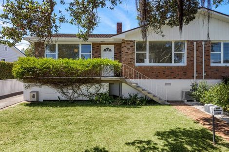 Photo of property in 1/315 Riddell Road, Glendowie, Auckland, 1071