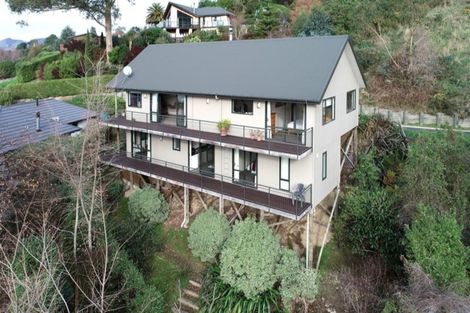 Photo of property in 9 Glas Brae, Governors Bay, Lyttelton, 8971