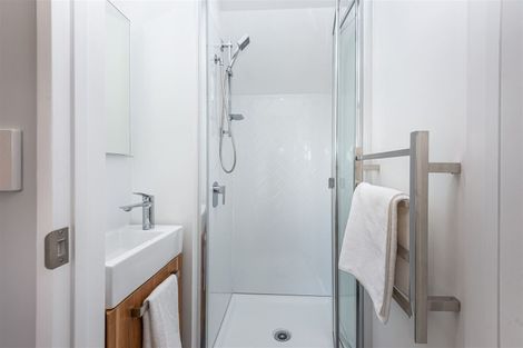 Photo of property in 21 Fovant Street, Russley, Christchurch, 8042