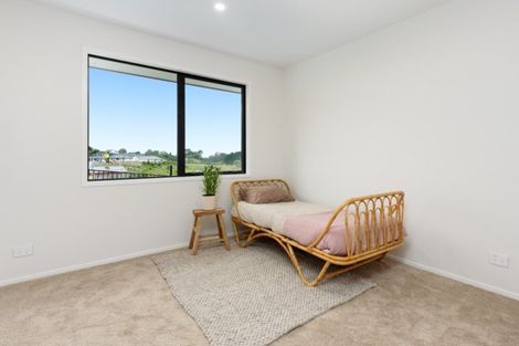 Photo of property in 4 Manotini Way, Pyes Pa, Tauranga, 3112