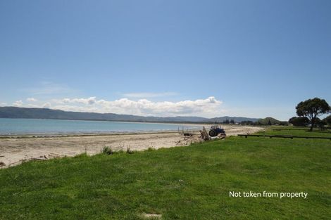 Photo of property in 14 Lochiel Street, Mahia, Nuhaka, 4198