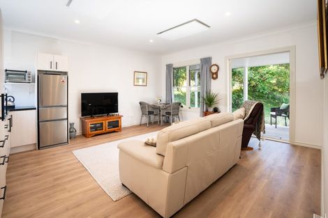 Photo of property in 358 Ngarara Road, Waikanae, 5391