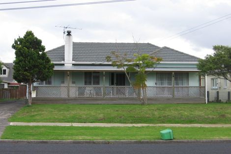 Photo of property in 33 Ballance Avenue, Papatoetoe, Auckland, 2104