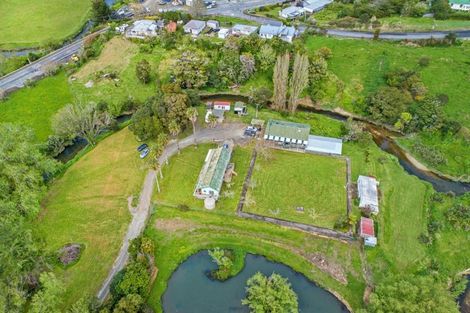 Photo of property in 3 Hurndall Street, Maungaturoto, 0520