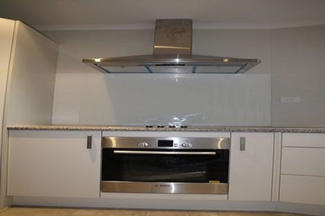 Photo of property in 14 Binda Place, Botany Downs, Auckland, 2010