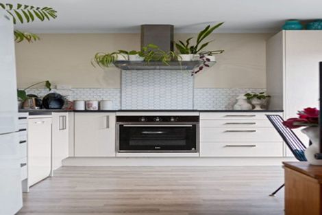 Photo of property in 3/215 Massey Street, Frankton, Hamilton, 3204