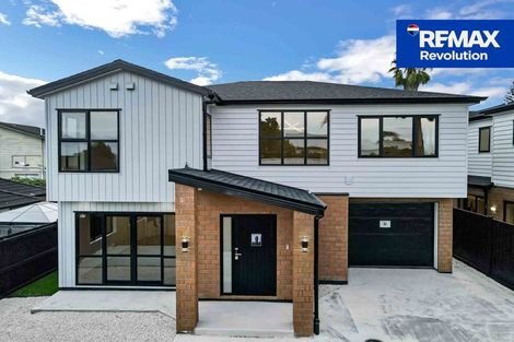 Photo of property in 21 Blanes Road, Weymouth, Auckland, 2103